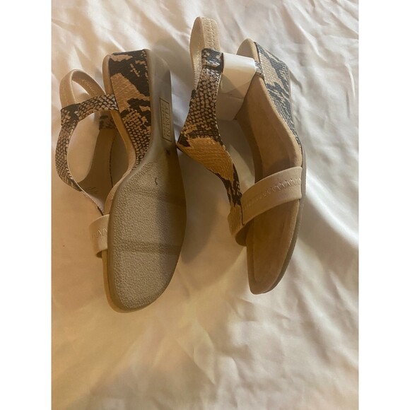 New Alfani Step N Flex Womens Sandals size 11 M - Picture 2 of 3